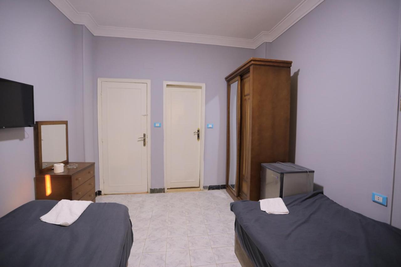 Magic Golden Pyramids View Hotel Kafrat al Jabal Exterior foto