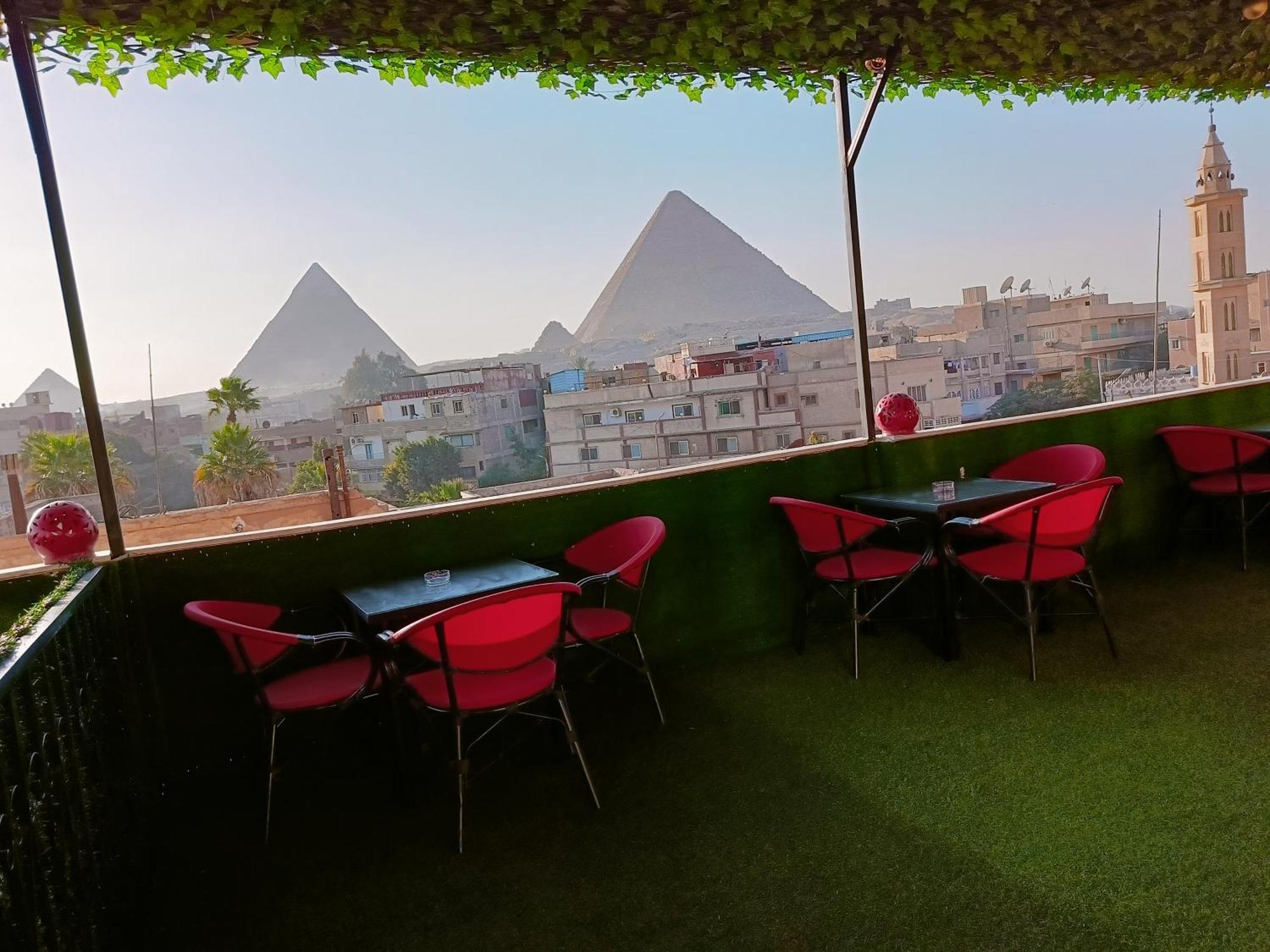 Magic Golden Pyramids View Hotel Kafrat al Jabal Exterior foto