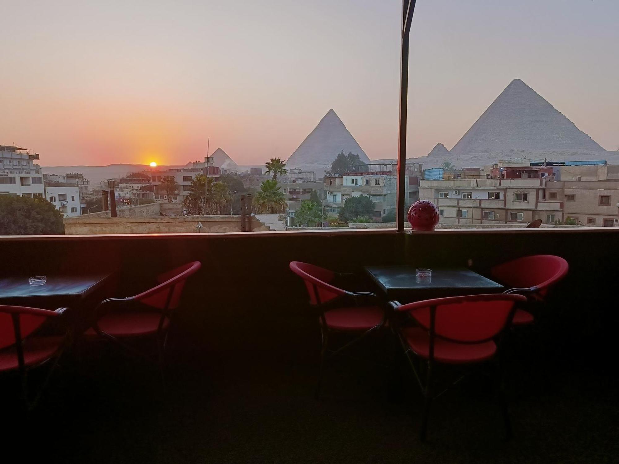 Magic Golden Pyramids View Hotel Kafrat al Jabal Exterior foto