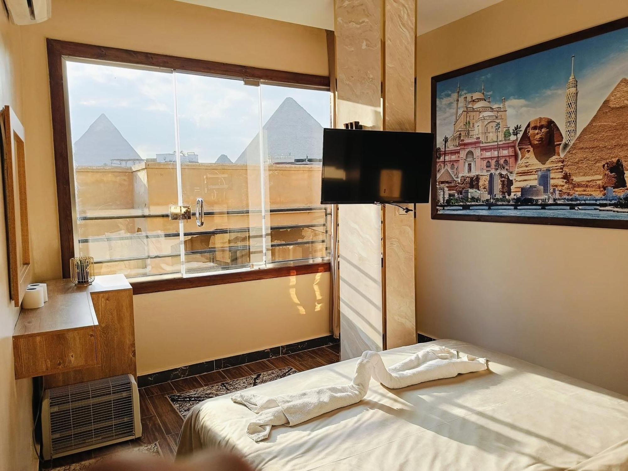 Magic Golden Pyramids View Hotel Kafrat al Jabal Exterior foto