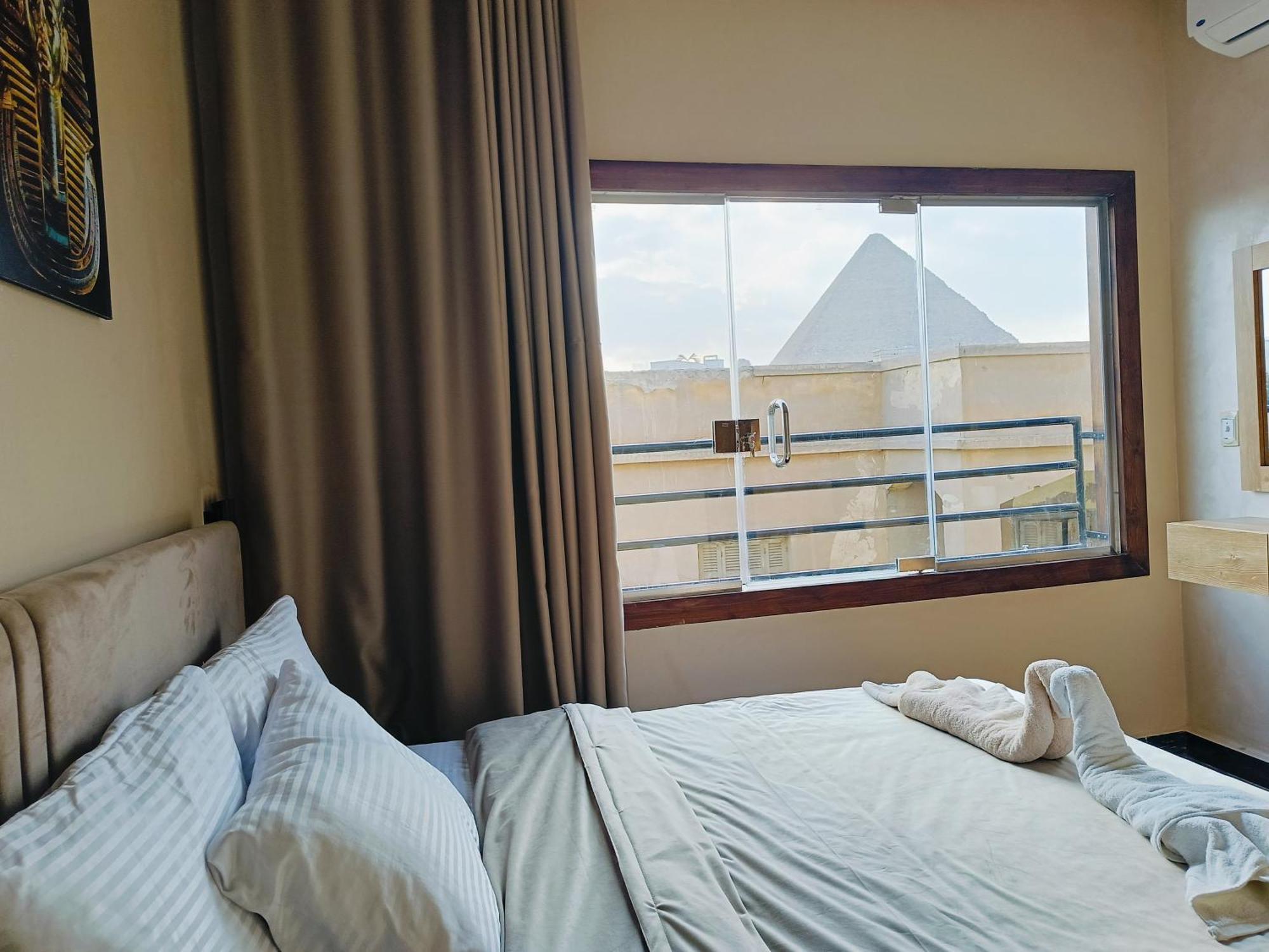 Magic Golden Pyramids View Hotel Kafrat al Jabal Exterior foto